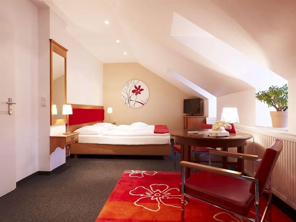 Design-Boutique Hotel Vosteen Núremberg 4*,  Alemania
