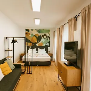 Staylight City-loft, Privater Parkplatz, Naehe Zur Messe Und Der City, Premium Apartment Hannover
