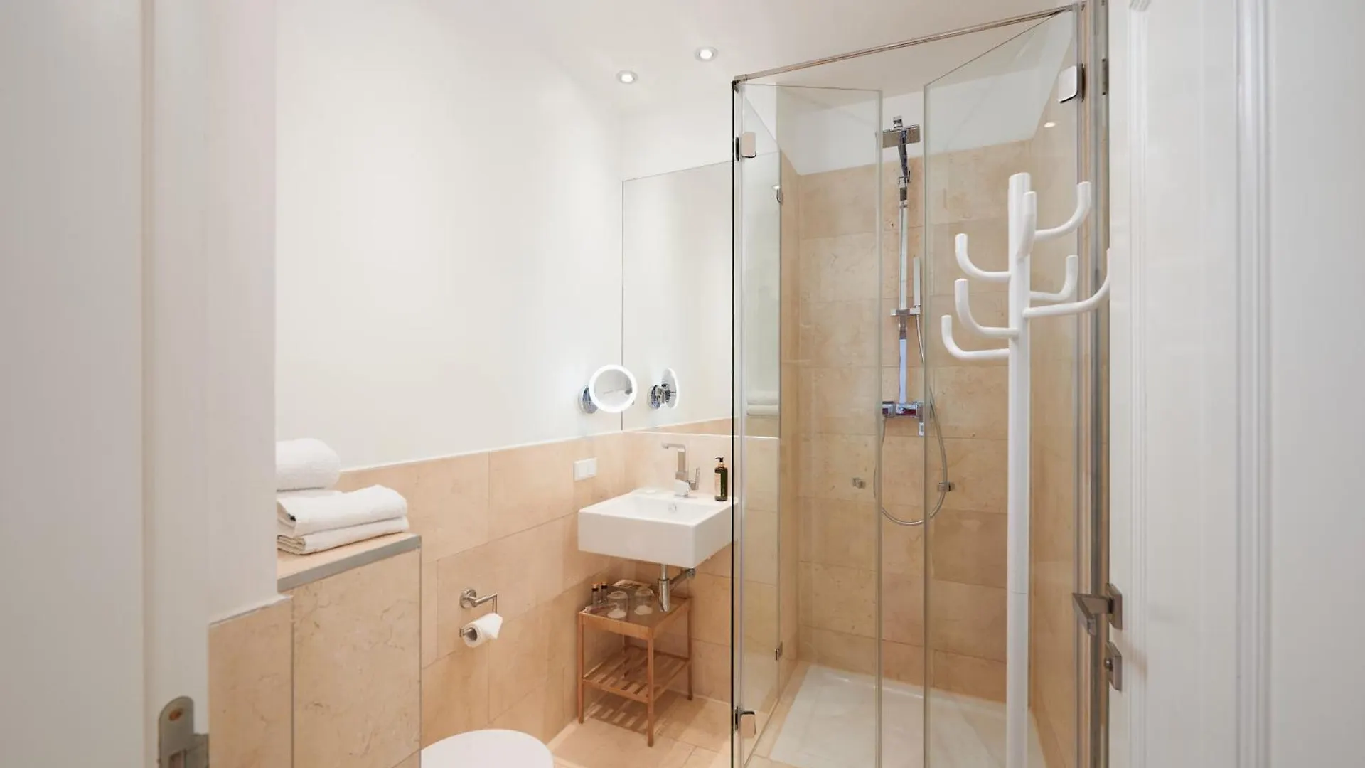 Design-Boutique Hotel Vosteen Nürnberg 4*,